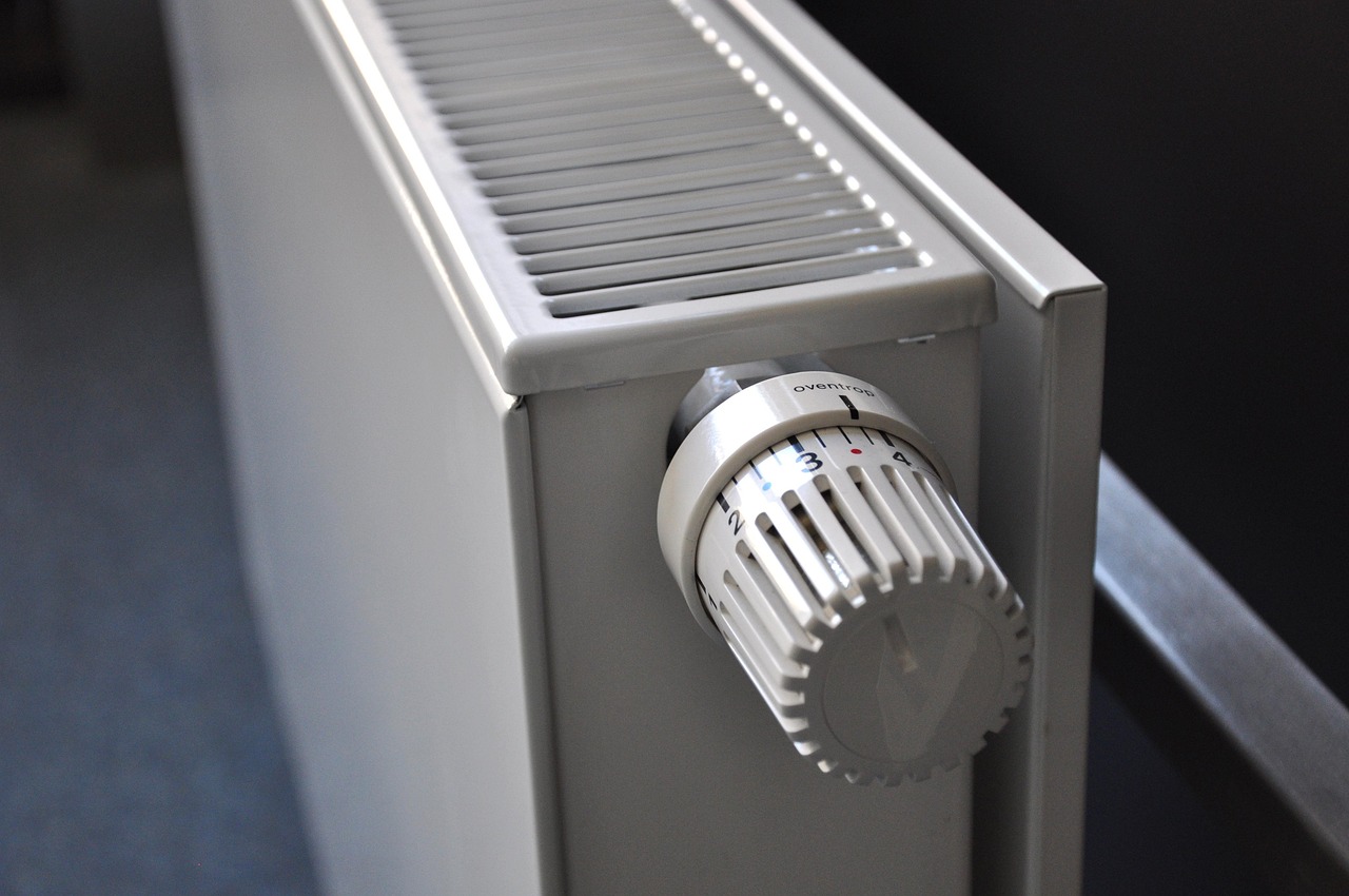 Gepersonaliseerde zomertemperatuurinstelling op slimme thermostaat.